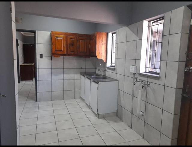 4 BEDROOM HOUSE FOR SALE IN SASOLBURG EXT 23